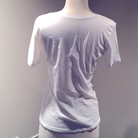 Hello Kitty Cupcake Vintage Crewneck T-Shirt - Picture 3 of 5